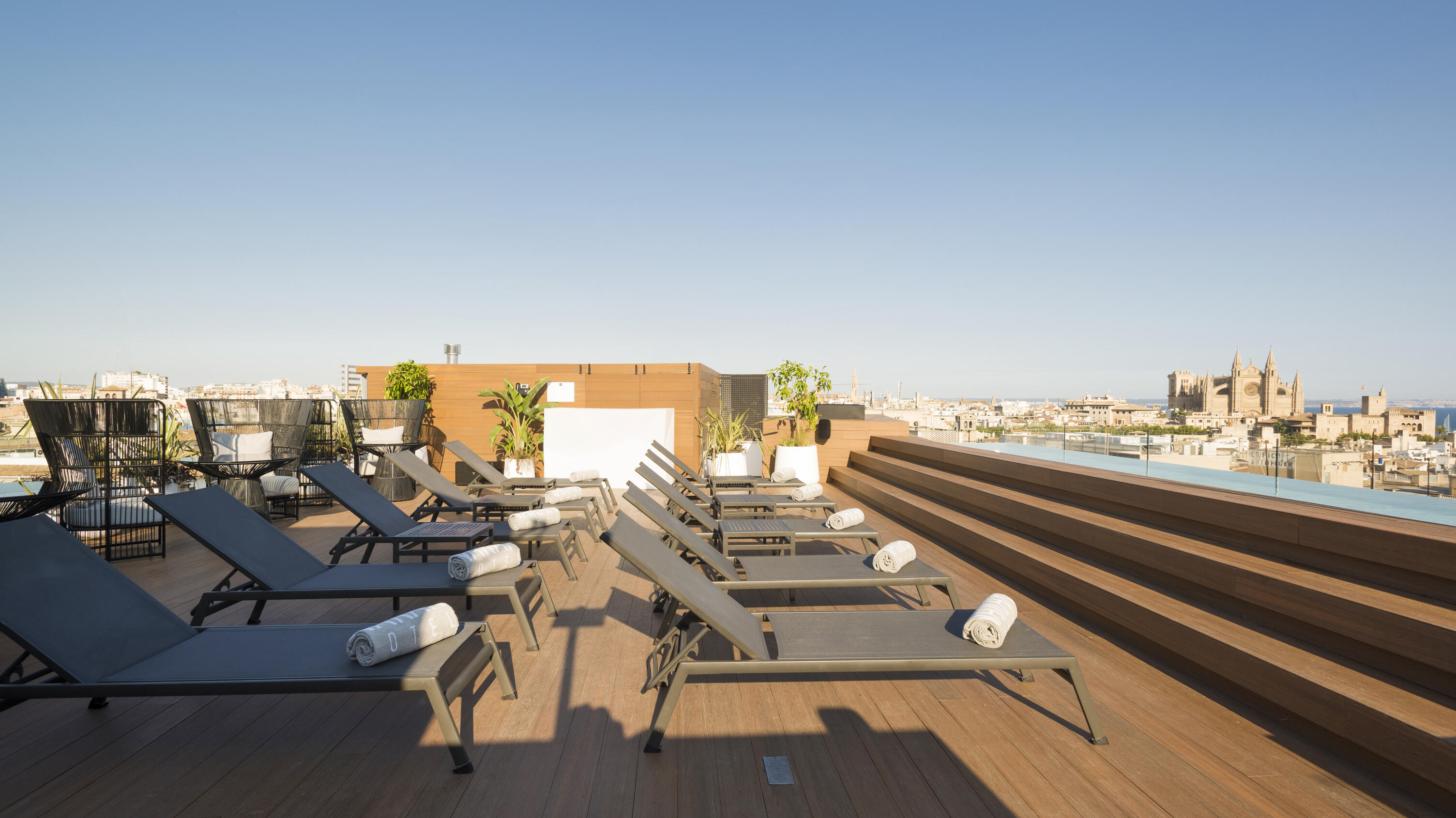 NAKAR Hotel - Rooftop (3).jpg